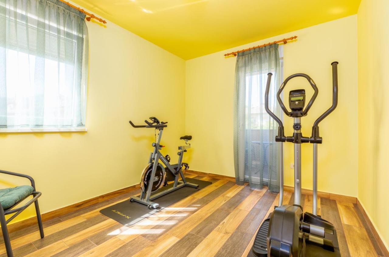 Apartma Monte *