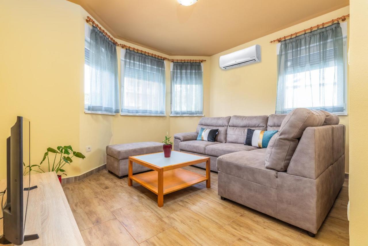Monte Apartma *