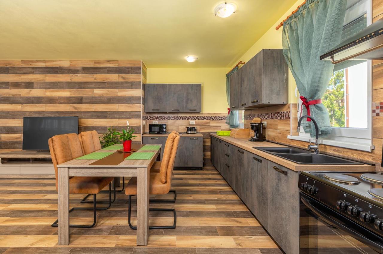 Monte Apartment